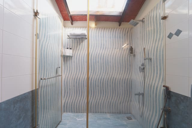 Image 12