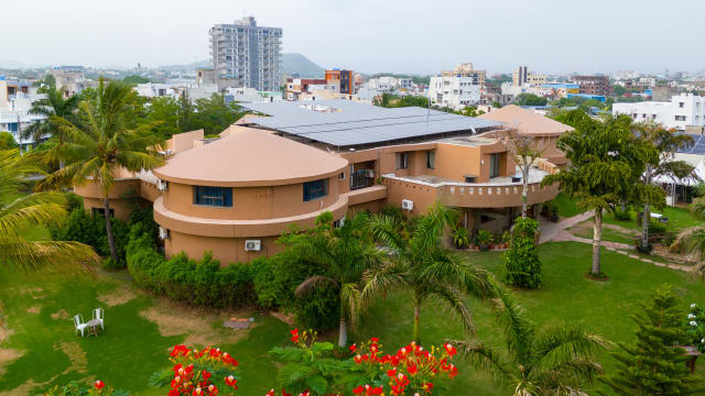Jeevantara Premium Room