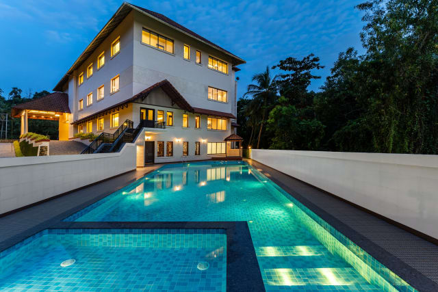 Still Waters Premium Suite