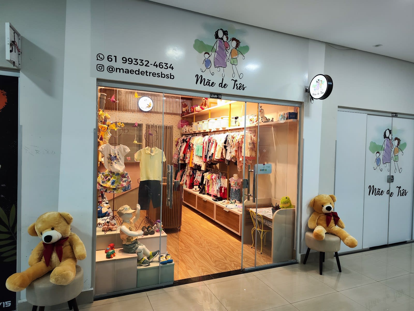 Mãe de Três Brechó Infantil — foto 3