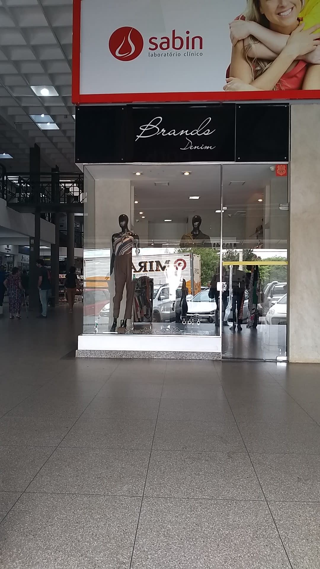 Loja Brands Denim — foto 2