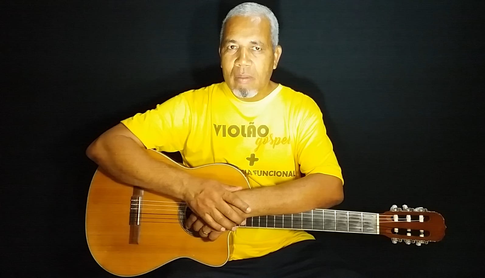 Prof.Abimael Aula de Música/Violão/Ukulele/Sax/Flauta/Trompete — foto 2