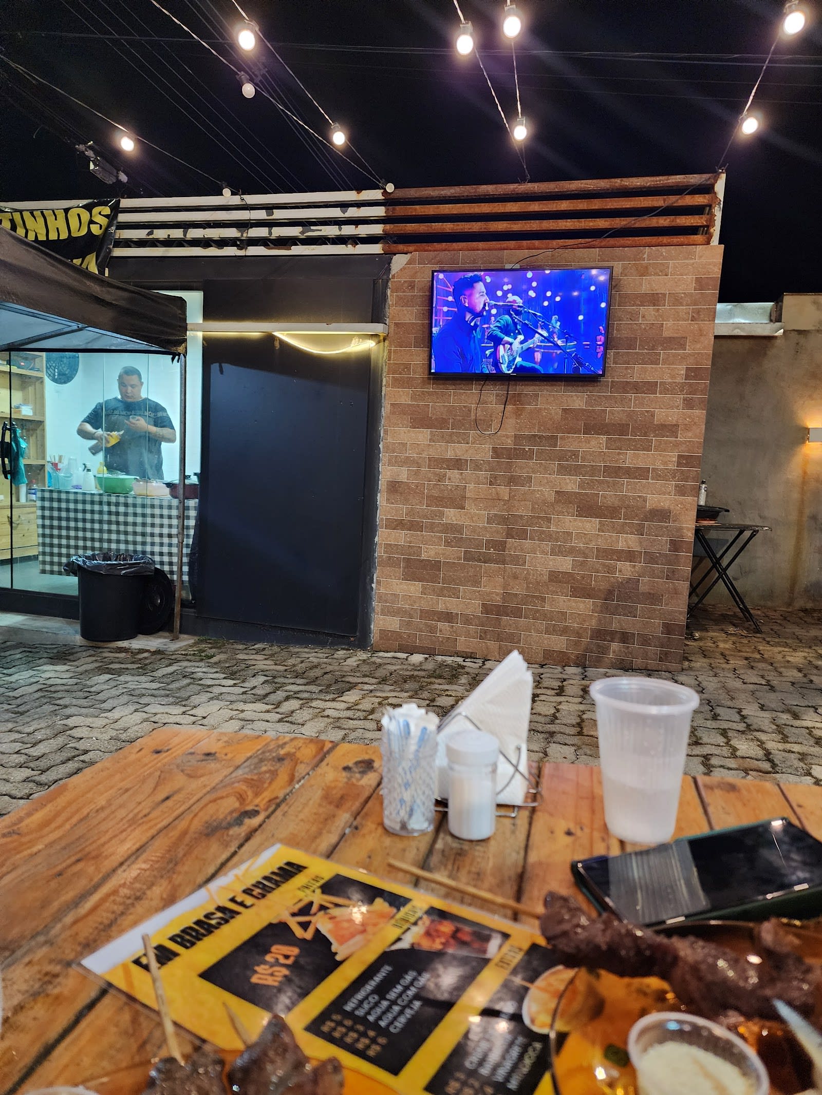 Em brasa e chama — foto 2