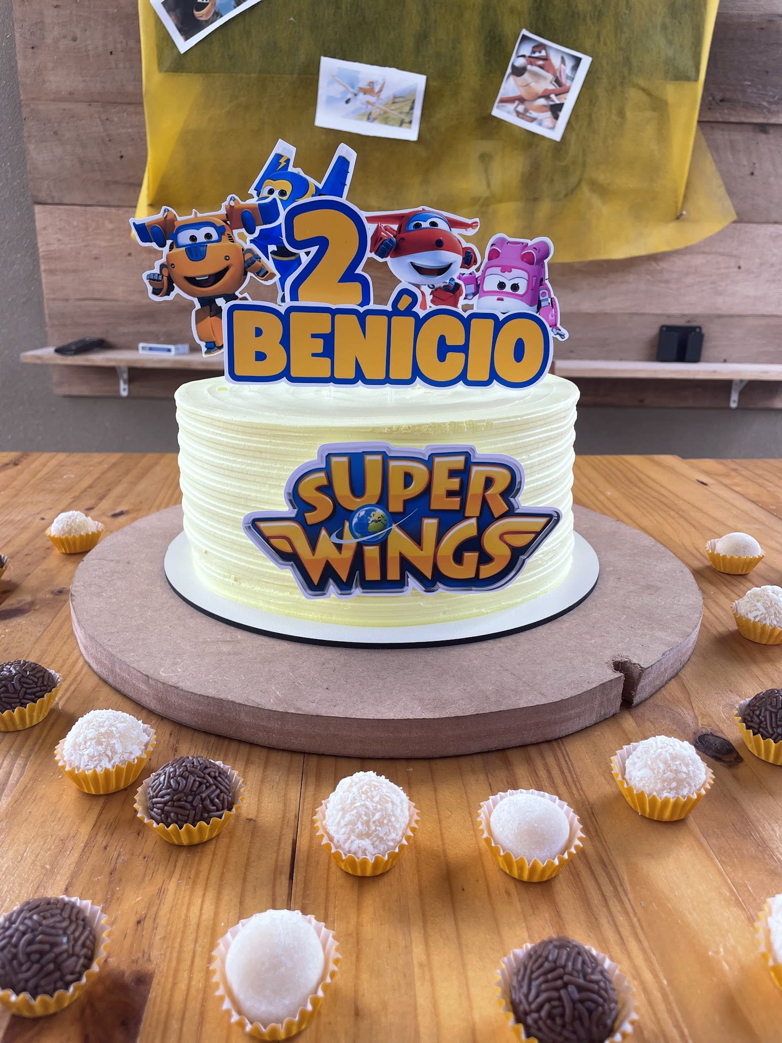 Duda Cakes - Bolos e Doces personalizados — foto 2