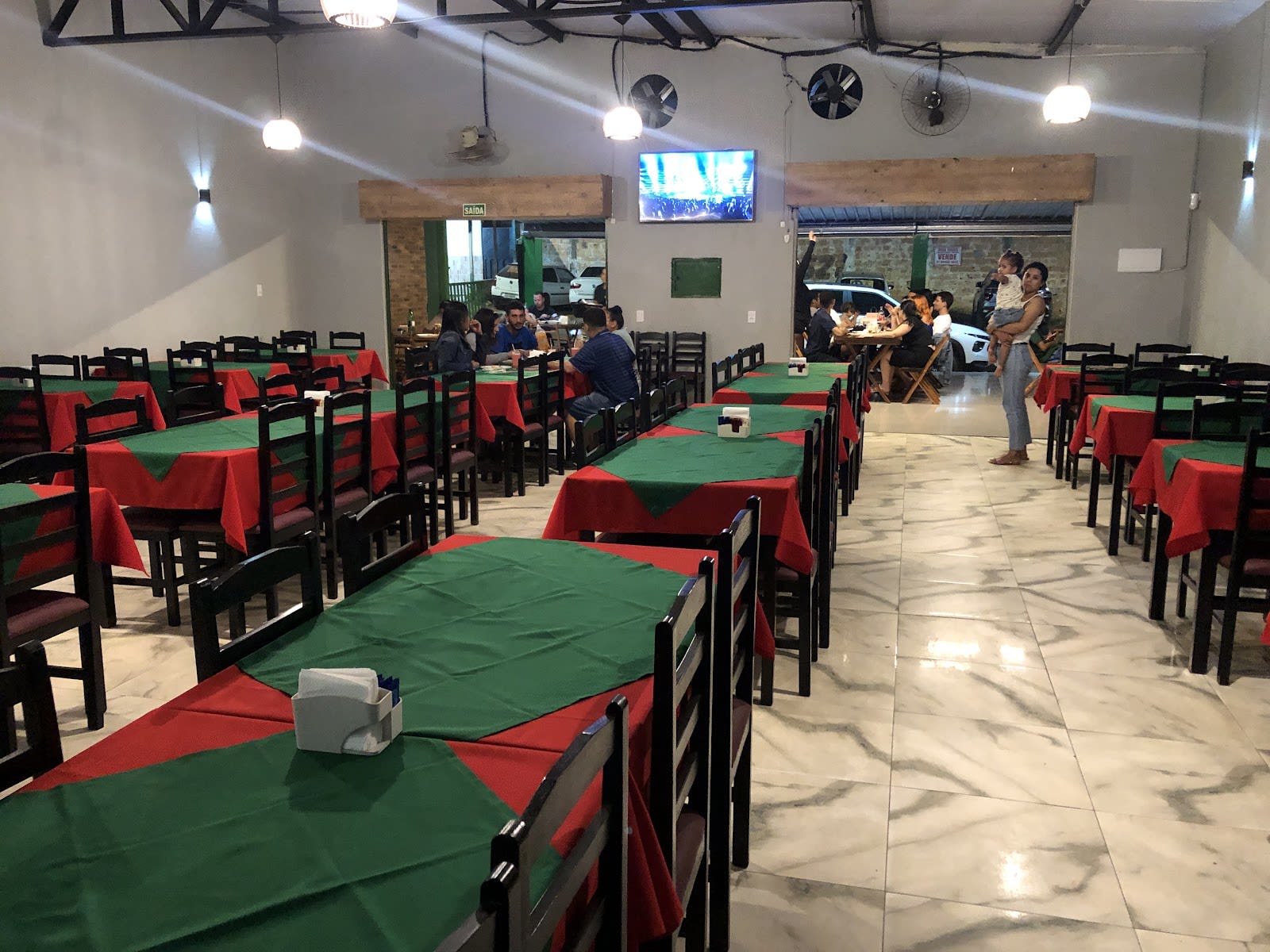 Pizzaria biruta jardim botânico — foto 3