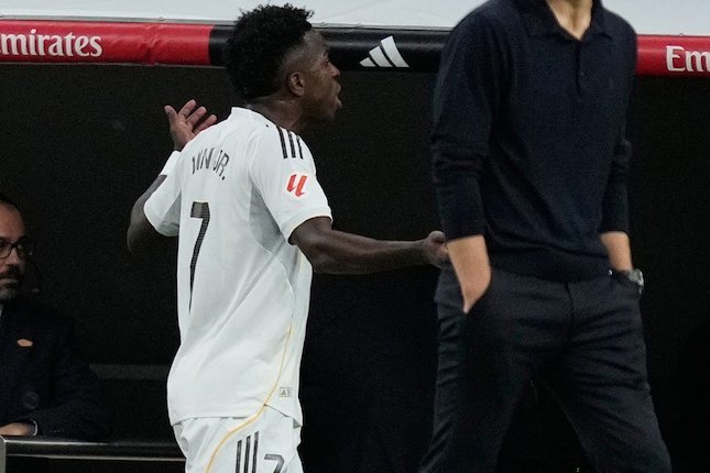 Vinicius Junior saat menunjukkan ekspresi marah