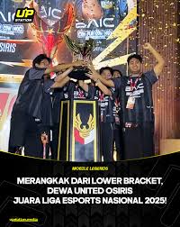 Foto Restless menerima penghargaan Finals MVP