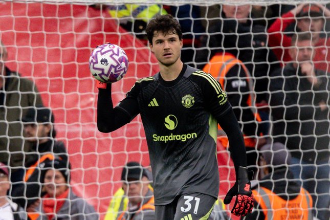 Senne Lammens fokus saat pertandingan