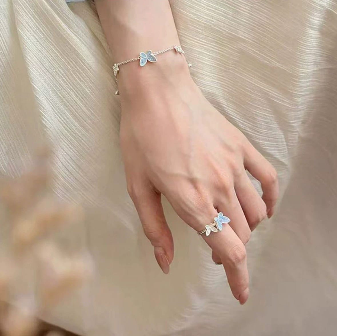🦋 Pulsera Alas de Cielo 4