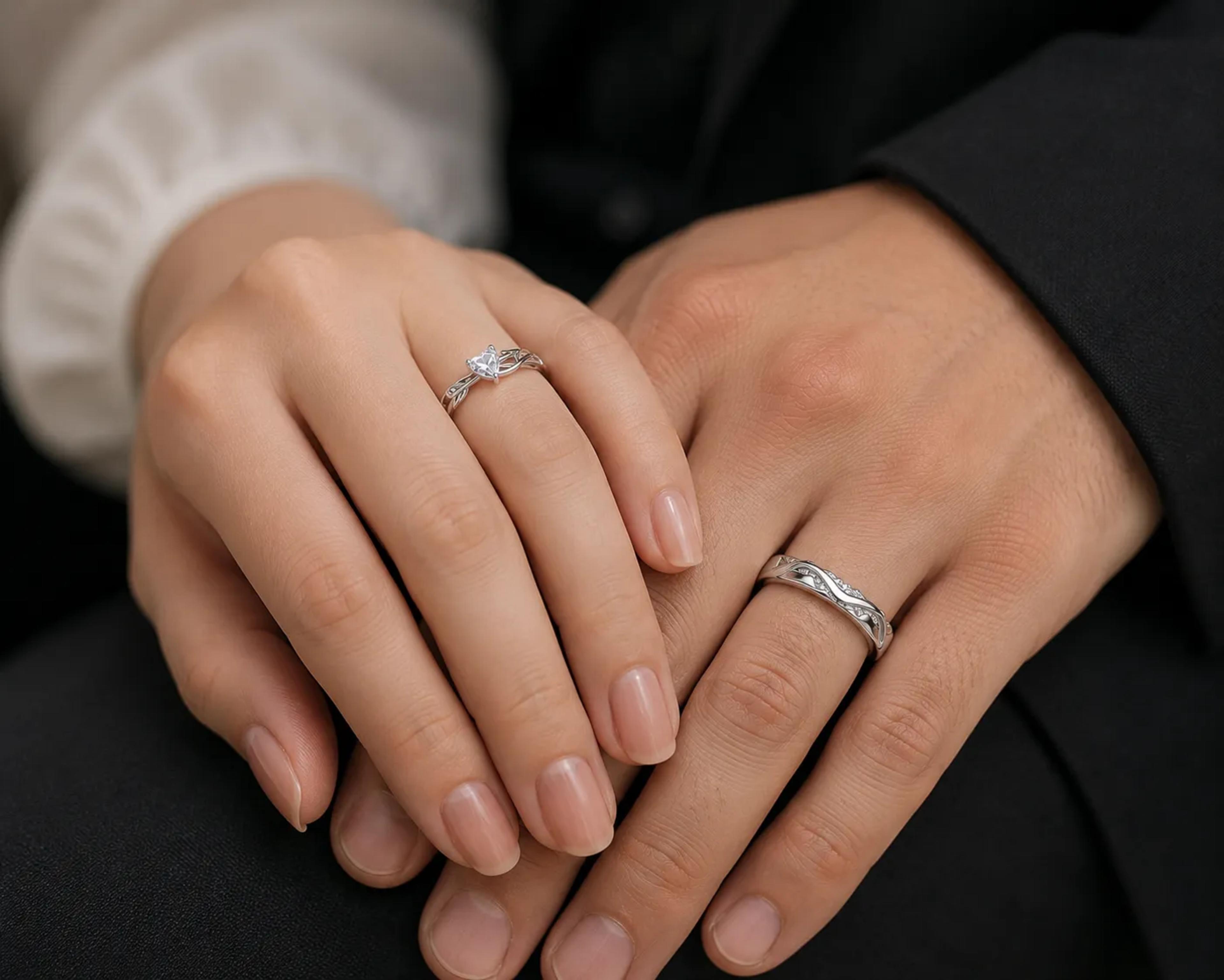Romance Eterno: Anillo "Flecha de Amor" con Estilo Sofisticado