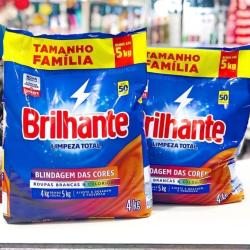 Brilhante Lava-Roupas Em Pó Roupas