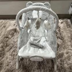 Cadeira De Descanso Musical Urso
