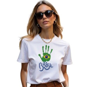 Camiseta Feminina GuGi Brasil Mão