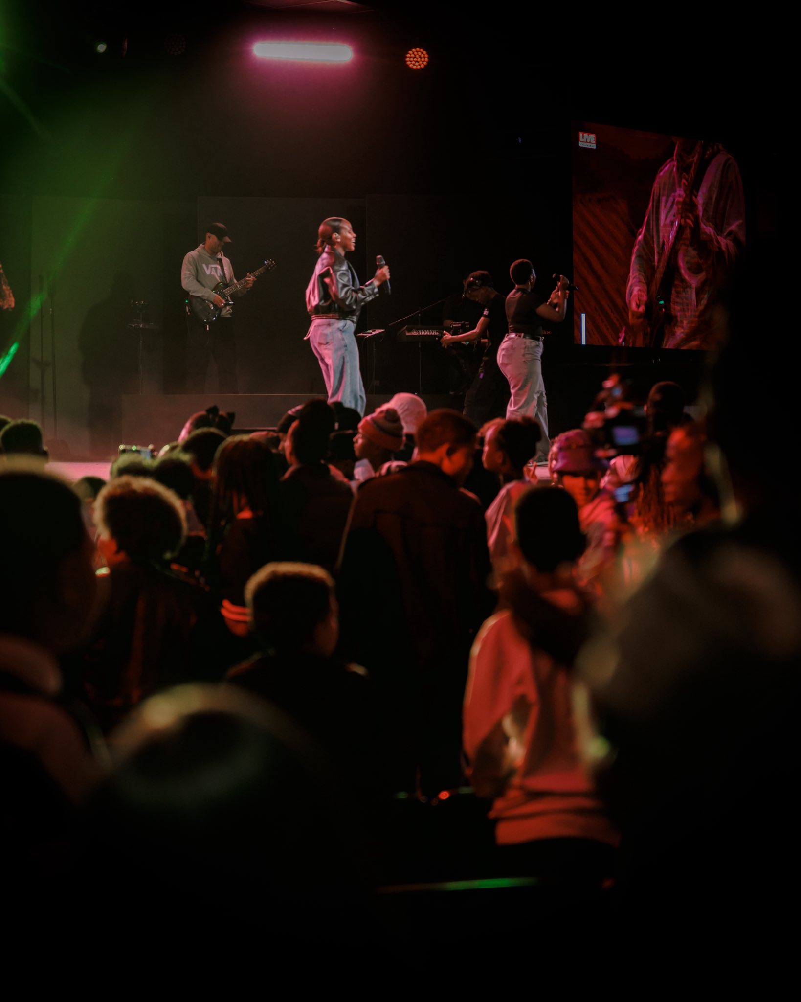 418 Youth group moment 1