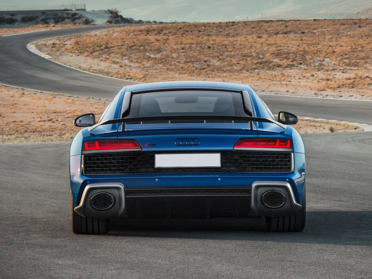 Rent a Audi R8 in Europe | BillionRent.com