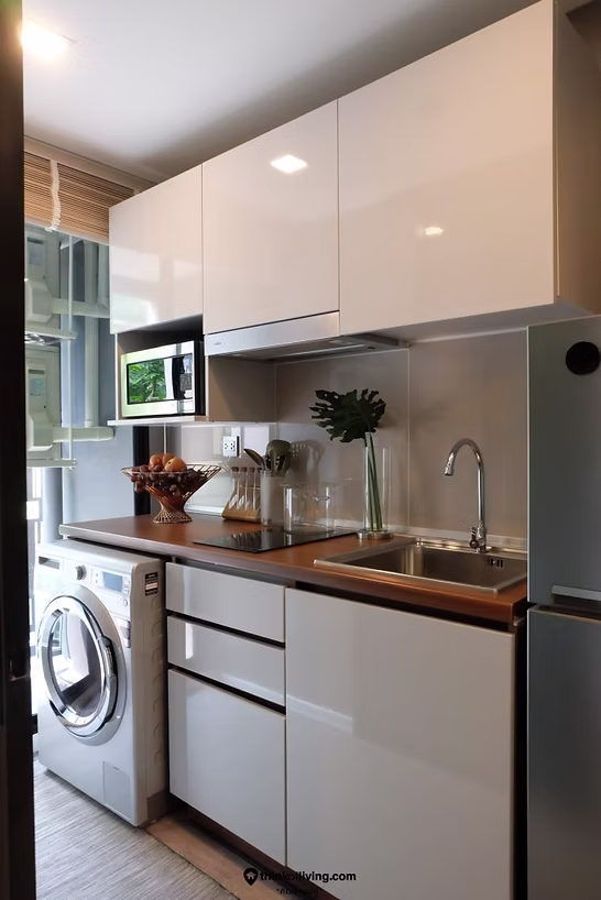 Built-In-Kitchen