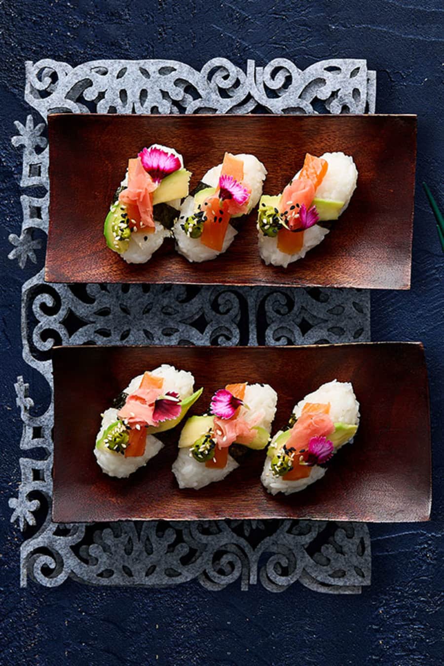 Easy Salmon Nigiri main image