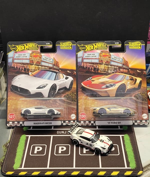 Set of 3 - Nissan GTR GT3, Maserati MC20 and Ford GT (Boulevard and Pop culture)