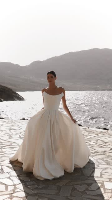 Hannahweddingboutique 5