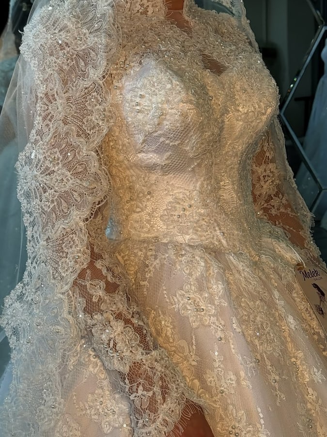 Guliruh Wedding Salon 4