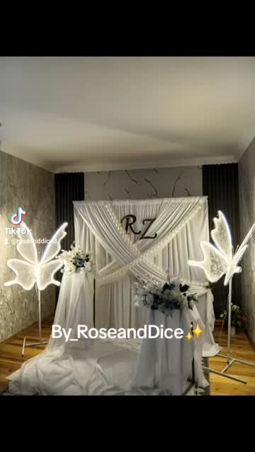 Roseanddicedekor 3