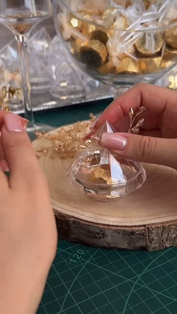 Fn Wedding Accessories 4