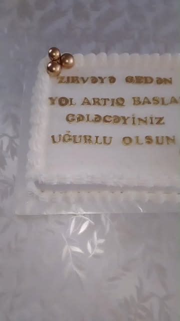 Bas Zeyzid Cakes 3