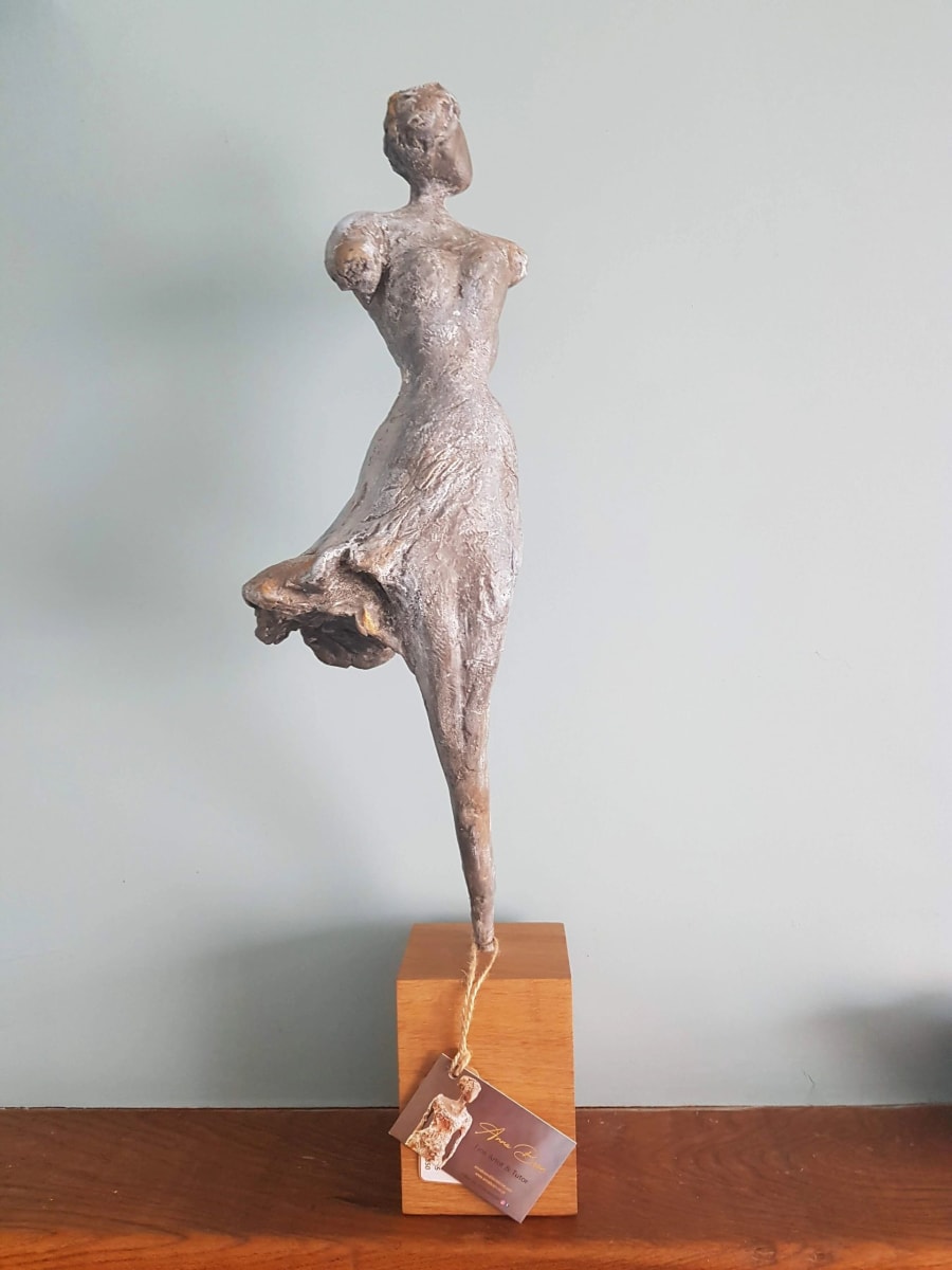 Navila by Anna Boon — Cold-cast slate