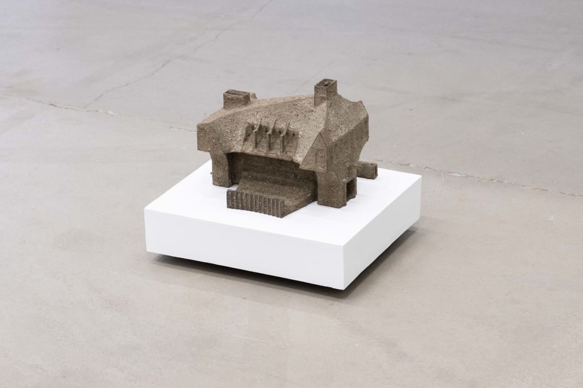 Console (Model) by Bob Bicknell-Knight - Mixed-media sculpture