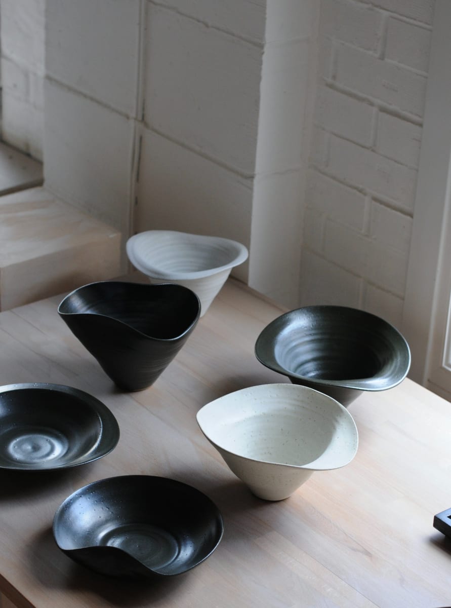 Flow Series by Mingyu Du - Ceramic