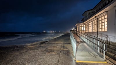 Curating Beyond the Frame: Symposium by the Sea