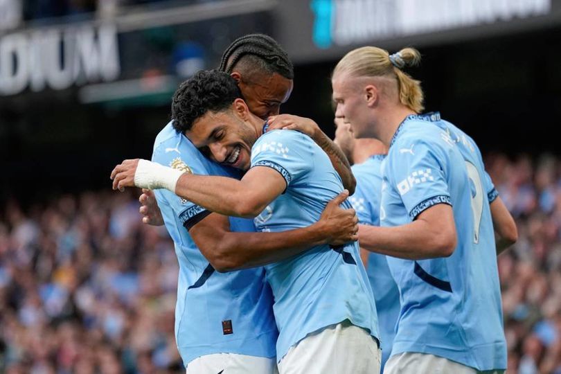 Pemain Manchester City merayakan gol Omar Marmoush dalam laga kontra Bournemouth di Premier League, Rabu (21/5/2025) Info Main Bola Hasil Lengkap, Klasemen, dan Top Skor Premier League 2024/2025