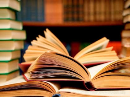 В учебниках появится раздел о новых регионах России