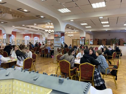Больше 200 студентов прошли обучение в весенней школе «СтАВка»