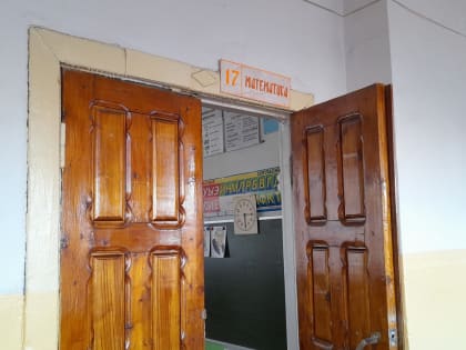 Возьмут ли в 10 класс, если не сдал ОГЭ?