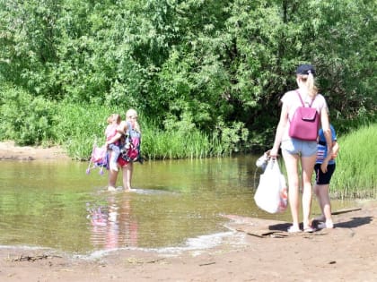 Городской пляж готовится к открытию. Что там происходит?