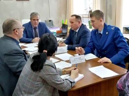 Григорий Житенев провел личный прием жителей Федяковского сельского поселения