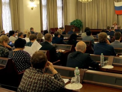 На рабочих подгруппах Госсовета обсудили систему профобразования в России
