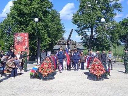 Состоялся траурный митинг - прощание с земляками