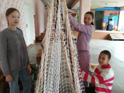Богородские школьники присоединились к плетению маскировочных сетей