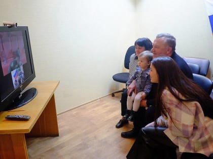 Для участников СВО и их семей организовали видеообщение