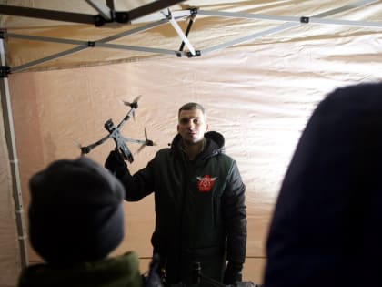 Кировским студентам провели мастер-класс по управлению беспилотниками