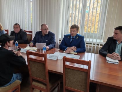 Рабочая поездка в Вятскополянский район