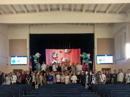 Фотовыставка «Волонтеры Донбасса» в Кирове