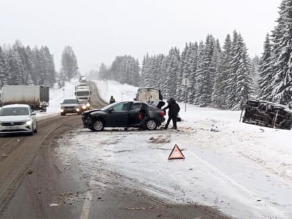 В ДТП на кировских дорогах с начала года погибли 137 человек