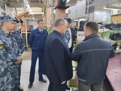 Уполномоченный по правам человека посетил УФИЦ №2 в п.Вахруши