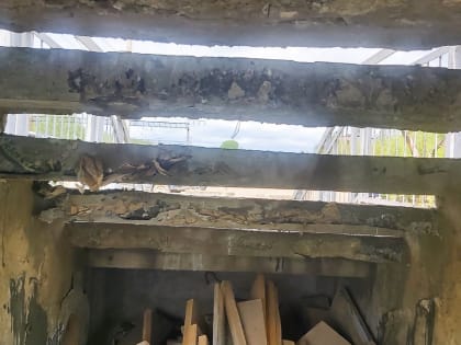 Жители Фаленок каждый день рискуют улететь на небеса или стать инвалидами