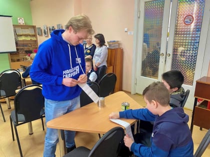 Кировские молодогвардейцы провели мастер-класс для школьников