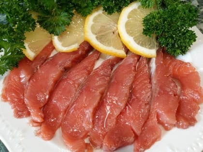 В Кировской области научились делать горбушу из скумбрии