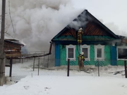 В Кировской области из пожара спасли 93-летнего мужчину